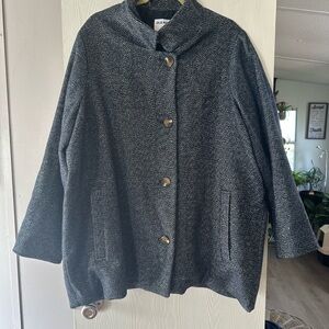 Old Navy Women's Black and White Herringbone Cape